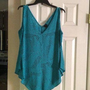 Green and Black Sleeveless Blouse